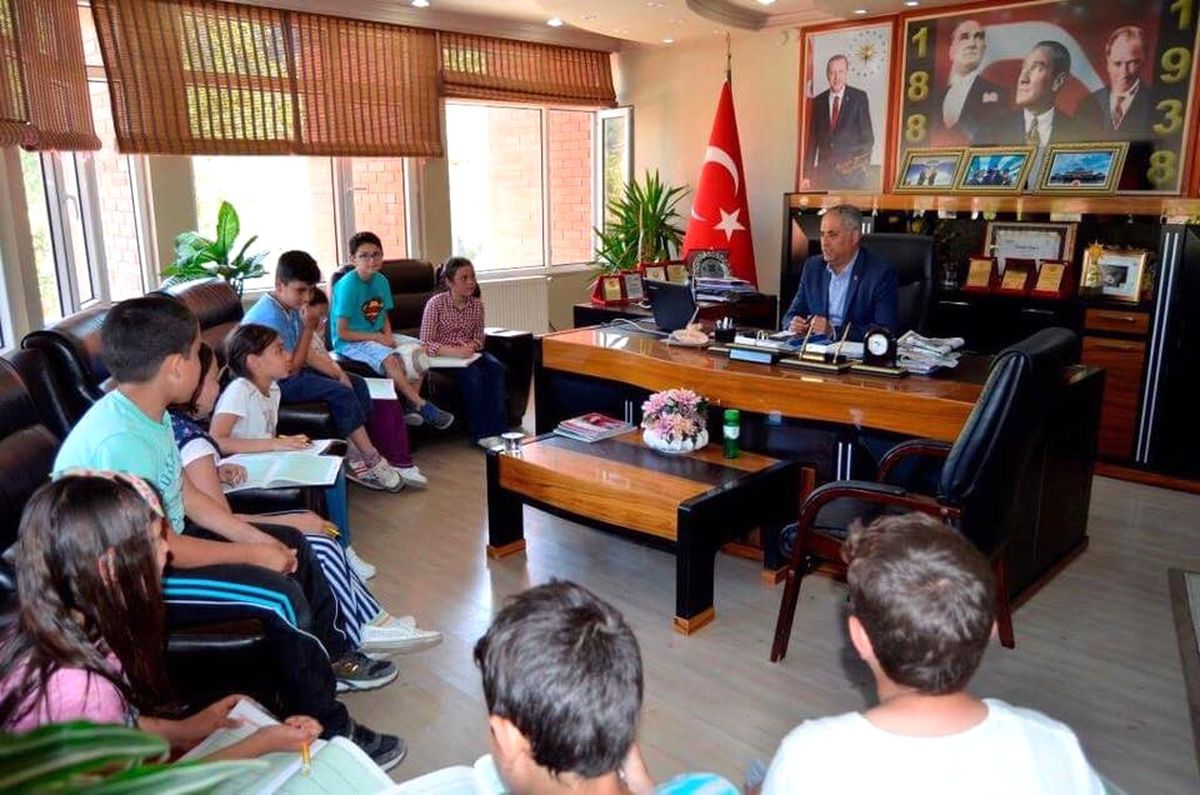 İlkokul Öğrencilerinden Başkan Yaman\'a Ziyaret