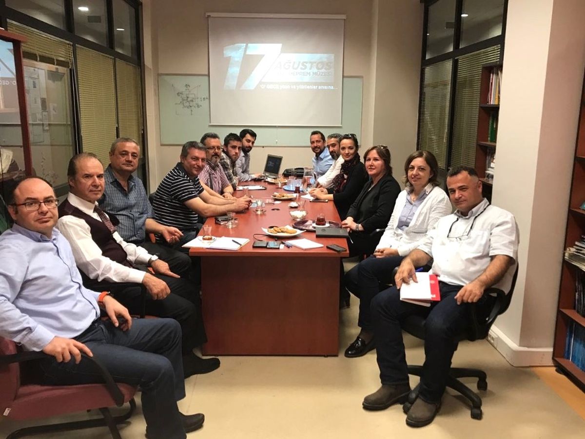 İzmit\'te Deprem Müzesiyle İlgili Toplantı