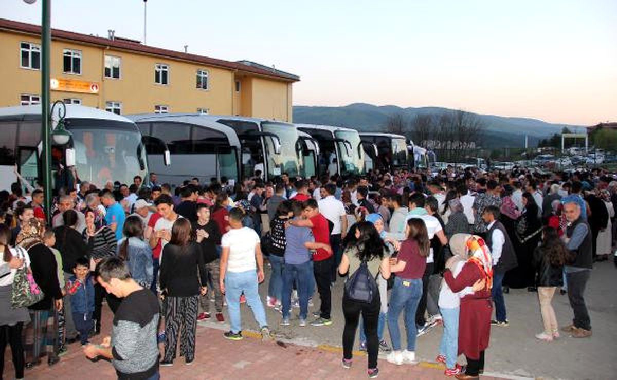 Mengen\'den 410 Liseli Aşçı Adayı Staja Uğurlandı