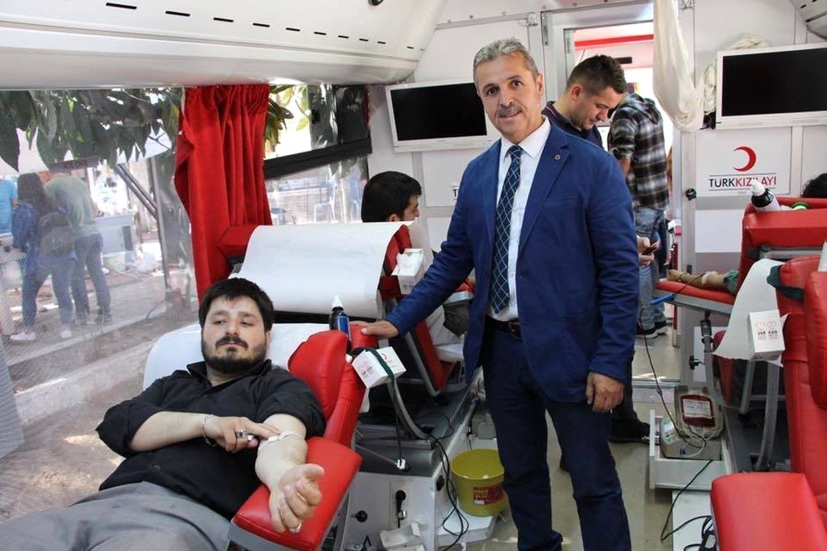 Şaphane\'de Rekor Kan Bağışı