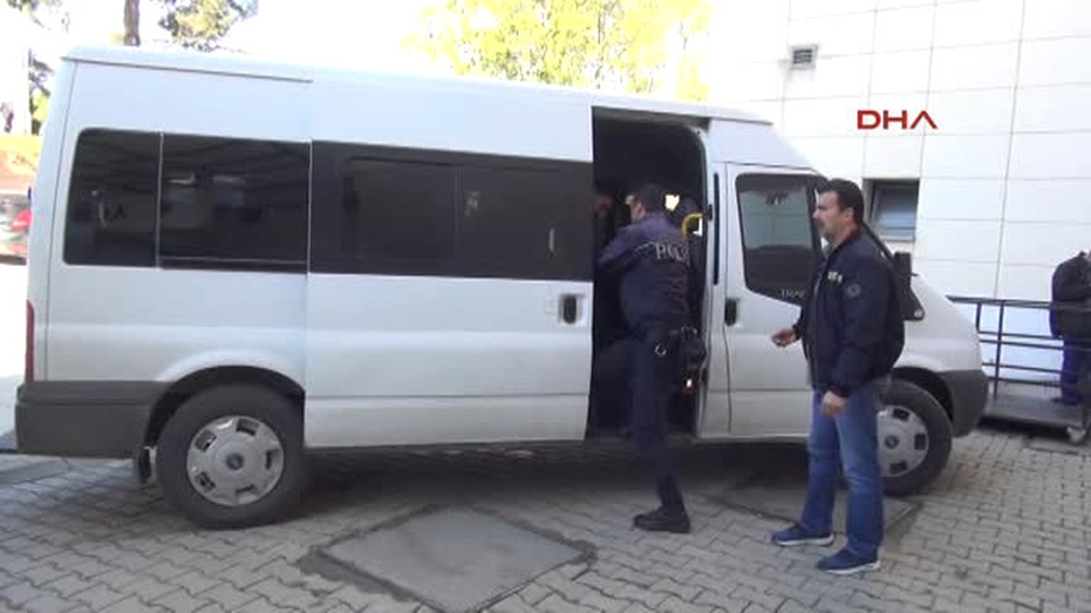 Silahlı Çatışmayla İlgili Gözaltına Alınan 10 Kişi Adliyeye Sevk Edildi