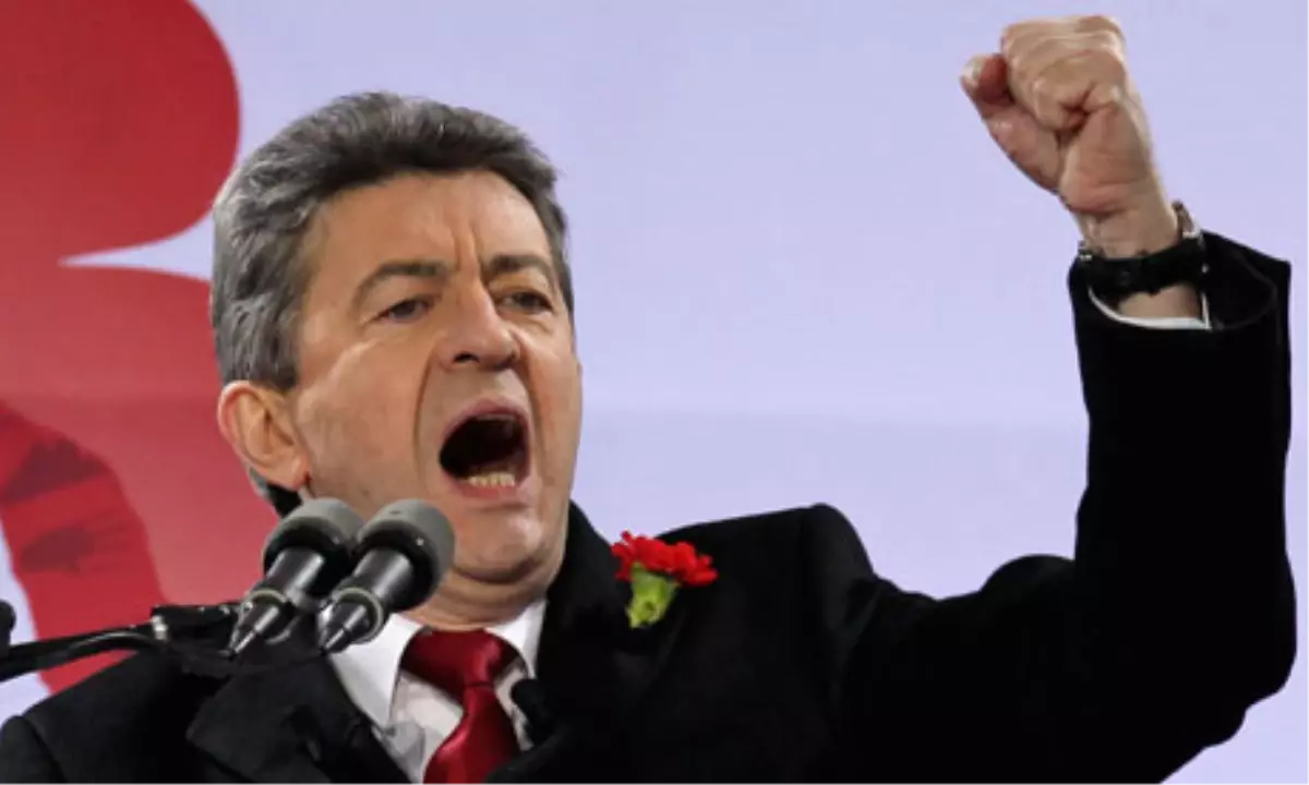 Aşırı Solcu Melenchon\'dan Le Pen\'e Oy Verilmemesi Çağrısı