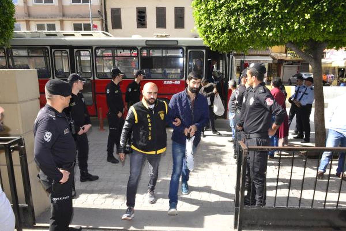 Bankaların Sistem Açığını Bulan Dolandırıcılar Adliyede