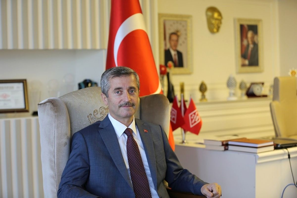 Belediye Başkanı Tahmazoğlu\'ndan 1 Mayıs İşçi Bayramı Mesajı