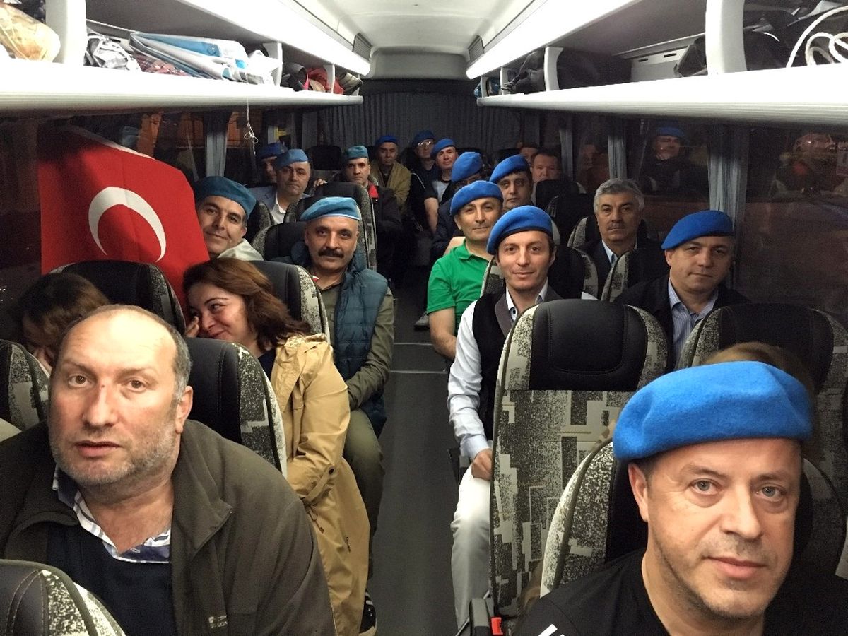 Beykozlu Eski Komandolar Çanakkale\'ye Uğurlandı