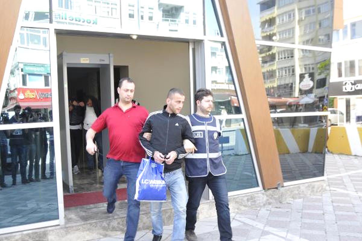 Burada Çki İçmeyin\' Dedi Canından Oldu