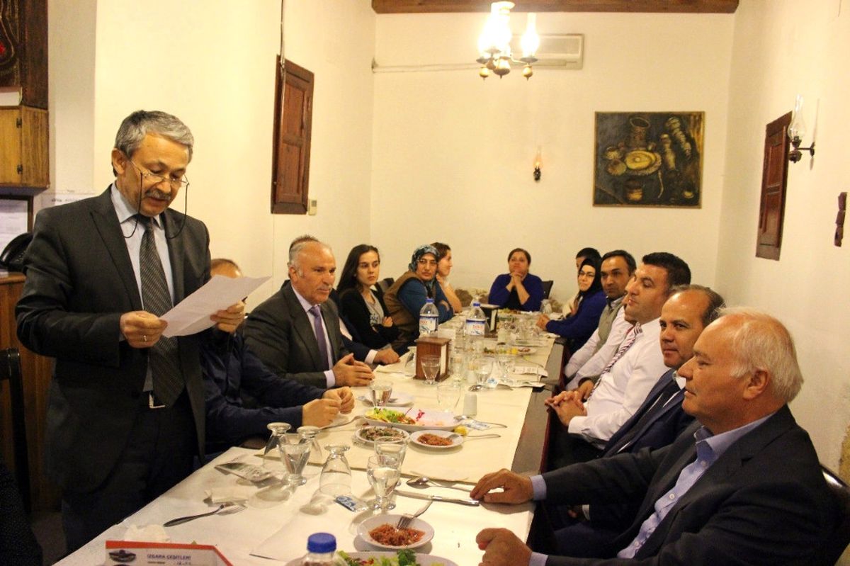 Çaycı Olarak Başladı, Müdür Olarak Emekli Oldu