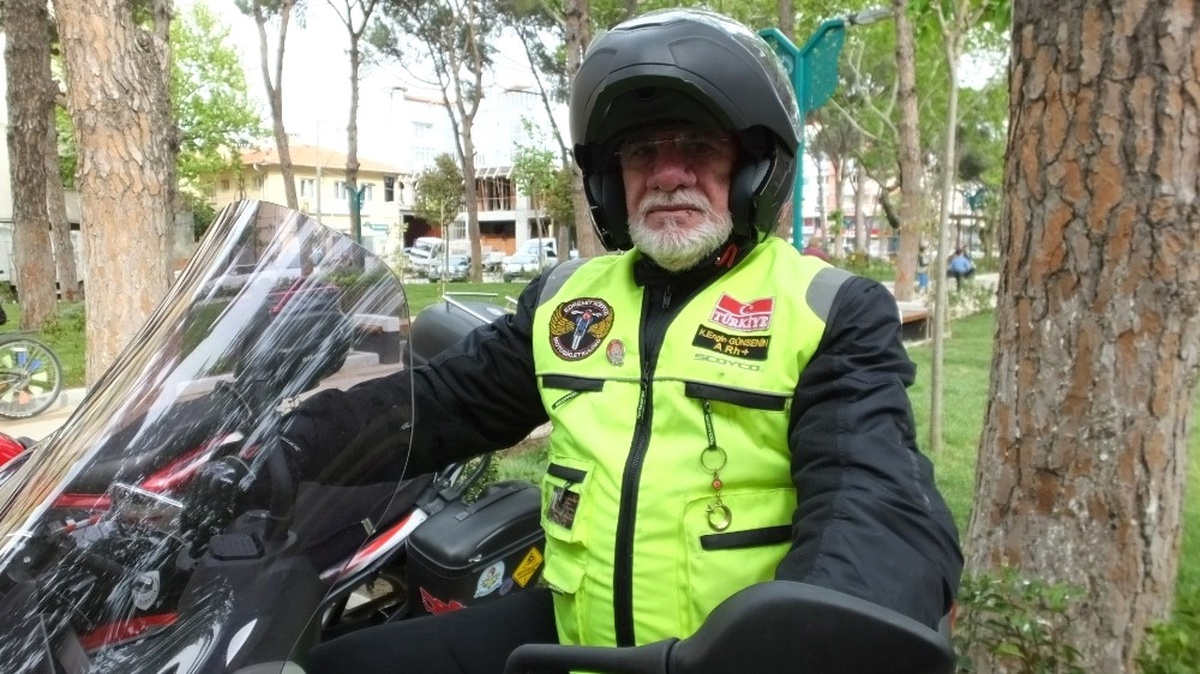 Emekli Diş Hekiminin 40 Yıllık Motor Tutkusu