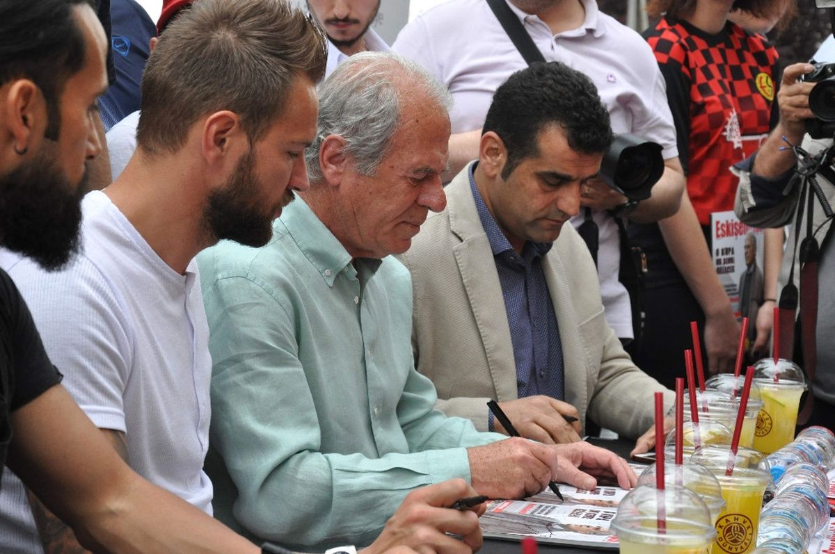 Es Es Taraftarı Takımına Destek Çıktı