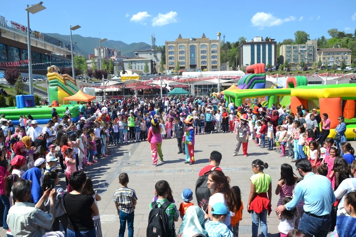 Karabük\'te 5. Geleneksel Çocuk Şenliği