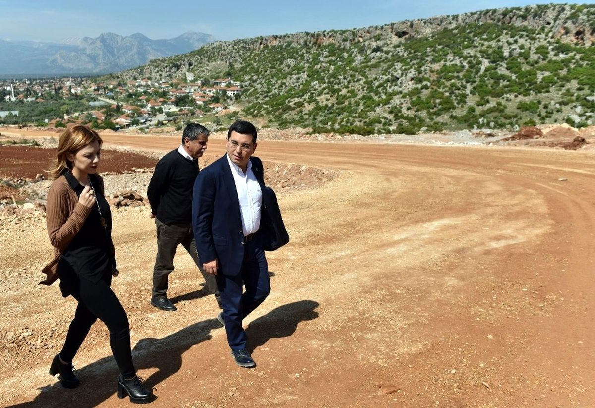 Kepez Belediyesi\'nden 25 Metrelik Yol