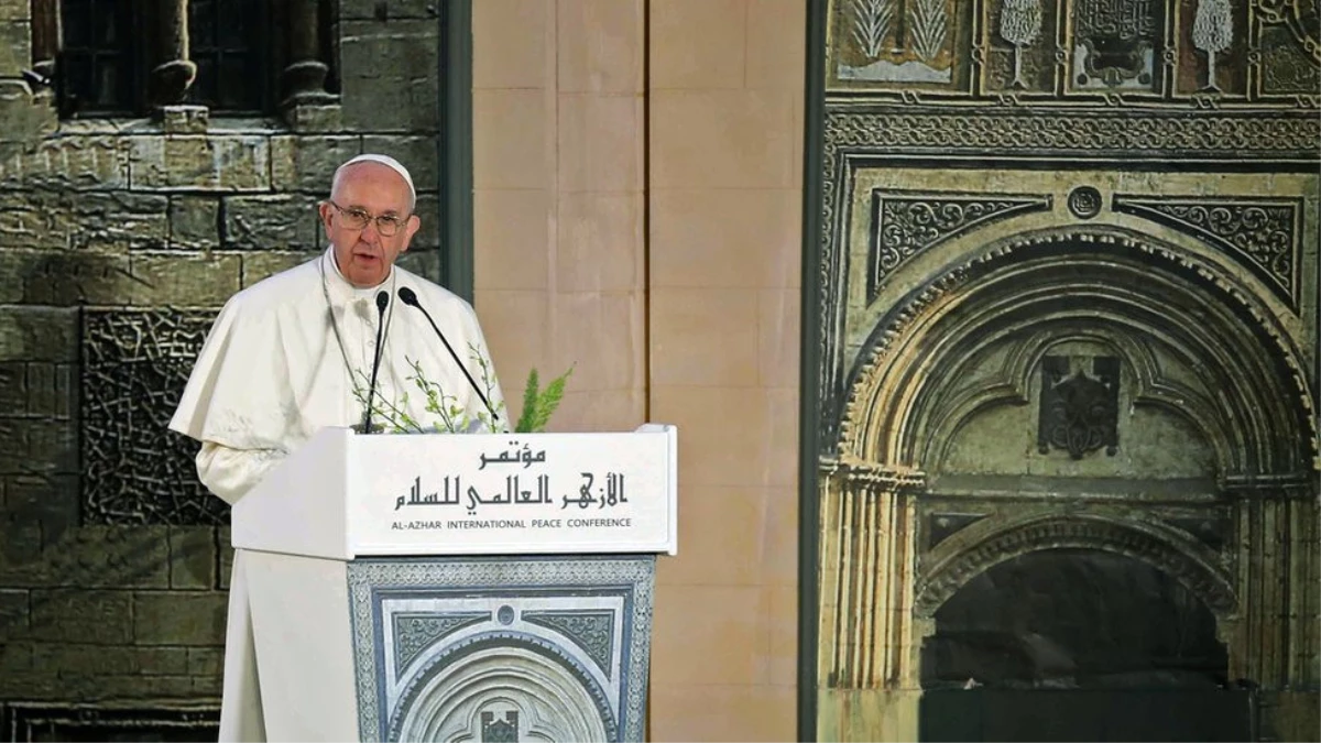 Papa\'dan Mısır\'a \'Barış\' Ziyareti