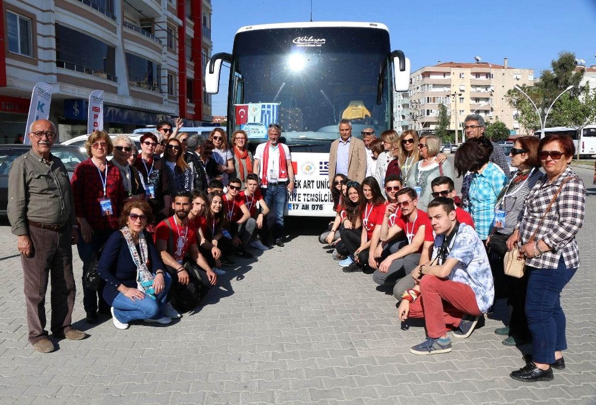 Türk Sanatçı Heyeti Yunanistan\'da
