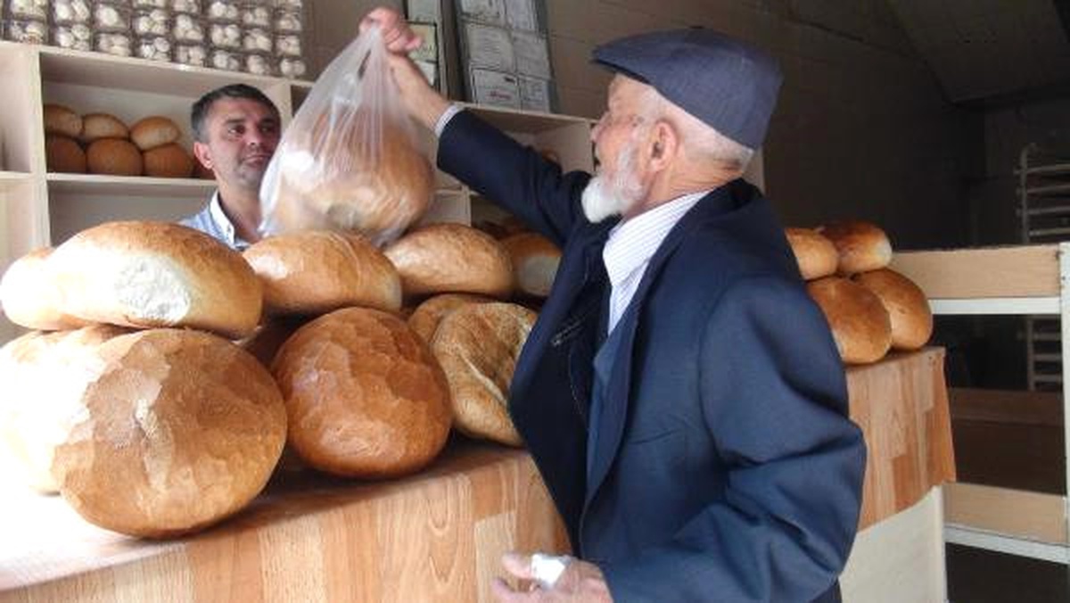 Ucuz Ekmek Satan Fırına, Fırıncılar Odasından İhtar