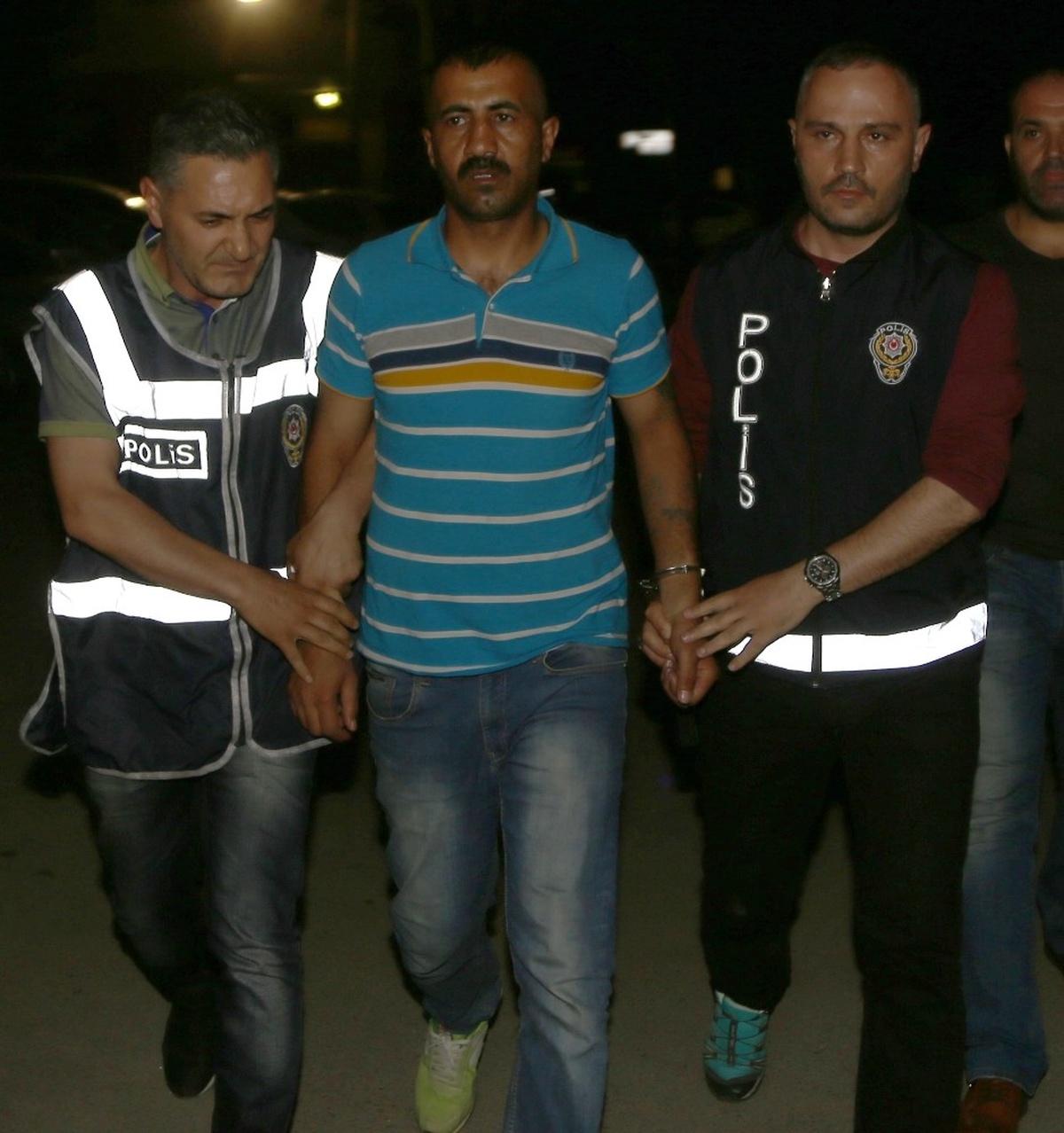 Uyuşturucu Taciri Cezaevi Firarisi Polisten Kaçamadı