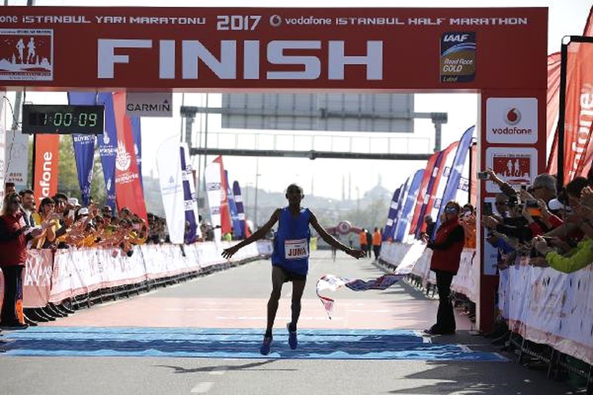 Vodafone 12. İstanbul Yarı Maratonu Koşuldu (2) (Fotoğraflı)