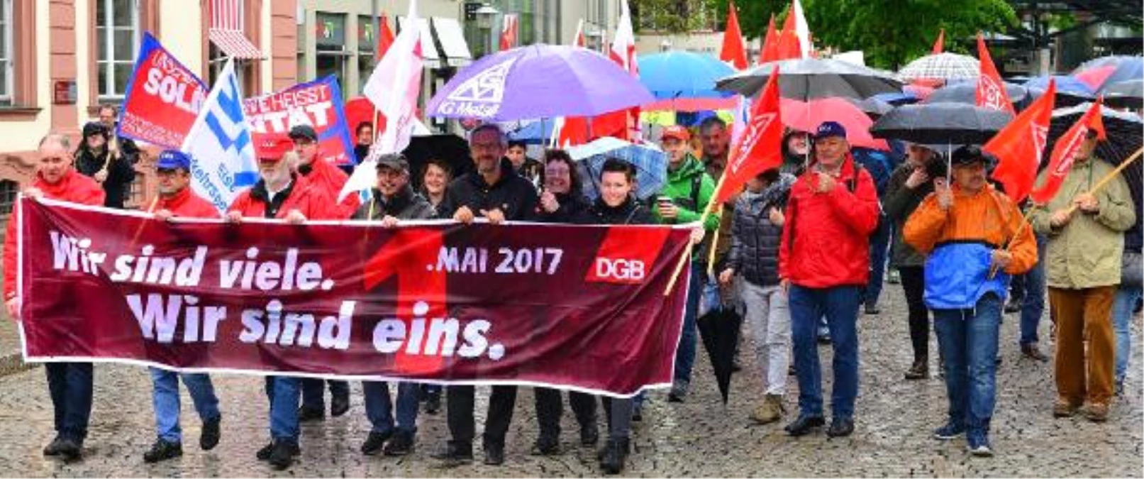 1 Mayıs Bayramında Referandum Protesto Edildi