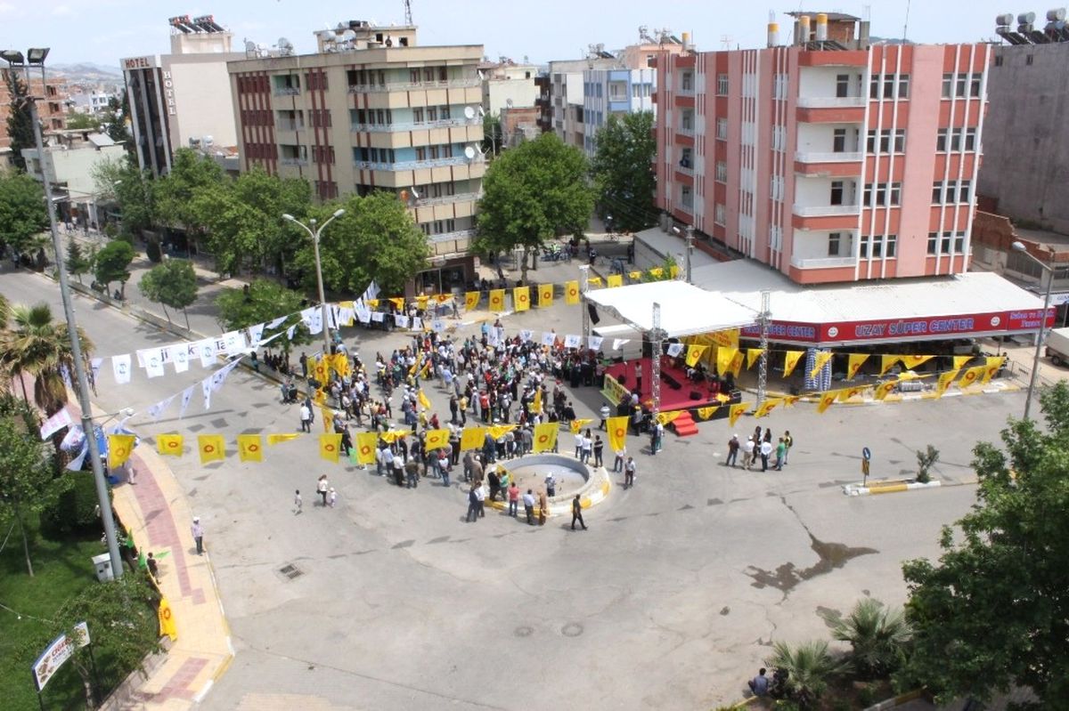 Adıyaman\'da 1 Mayıs Kutlamalarına Beklenenin Altında Katılım Oldu