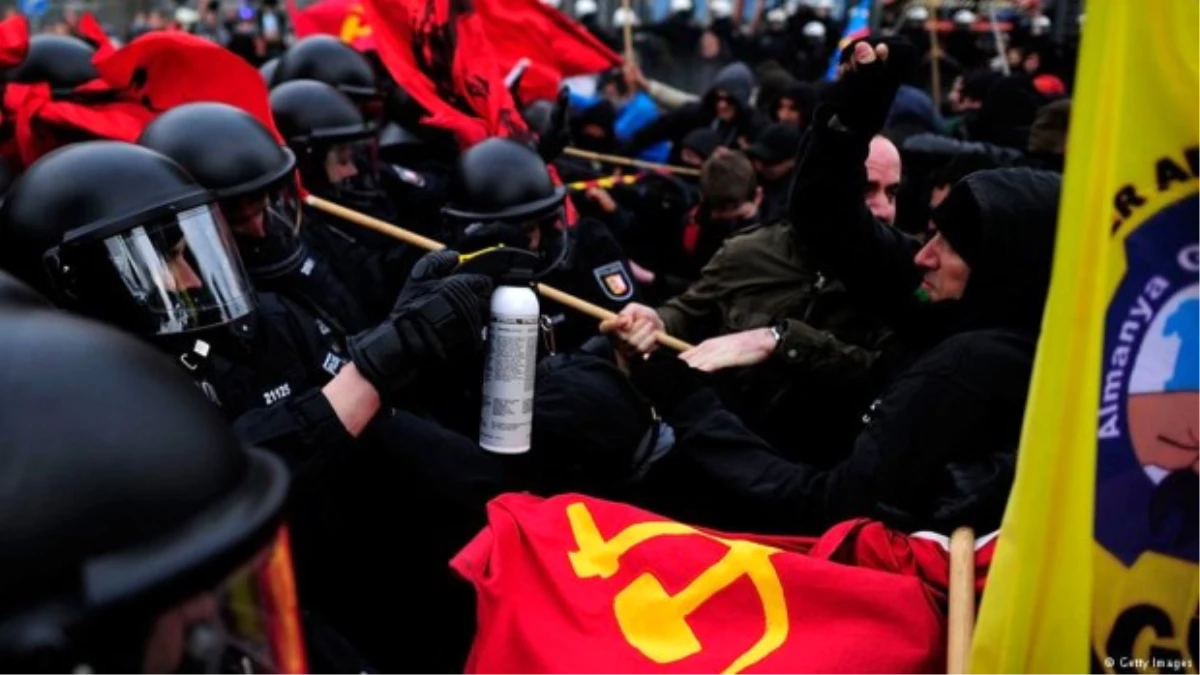 Almanya\'da 1 Mayıs Gösterilerinde Olaylar Çıktı