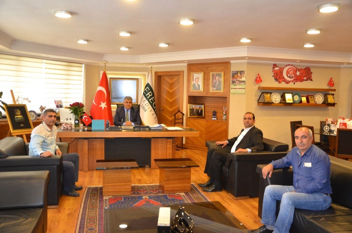 Başkan Özgüven Adana Ereğlililer Derneği\'ni Makamında Ağırladı