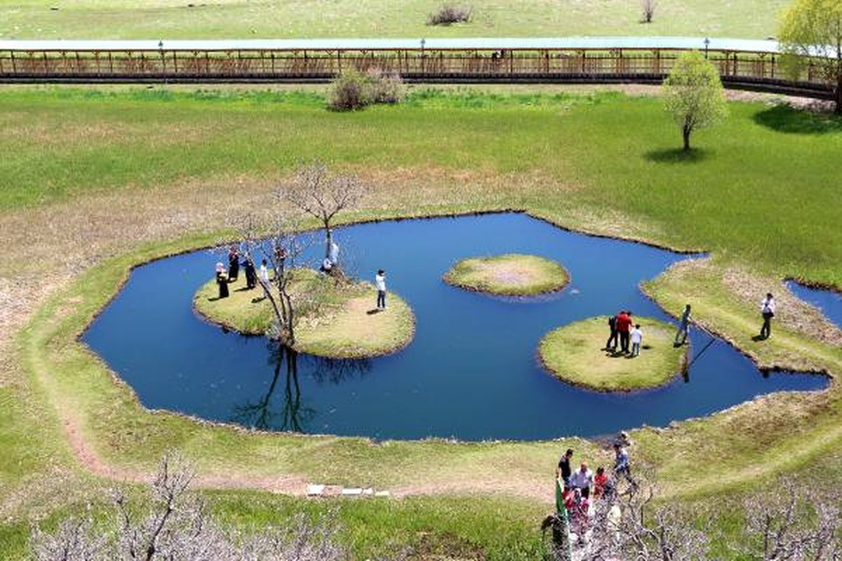 Bingöl\'de Yüzen Adaya Yerli Turist İlgisi