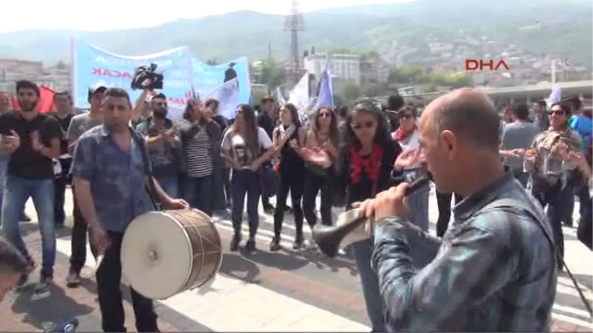 Bursa\'da 1 Mayıs Coşkusu
