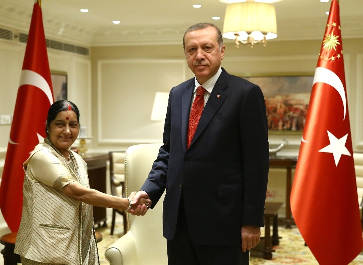 Cumhurbaşkanı Erdoğan, Hindistan Dışişleri Bakanı ile Görüştü