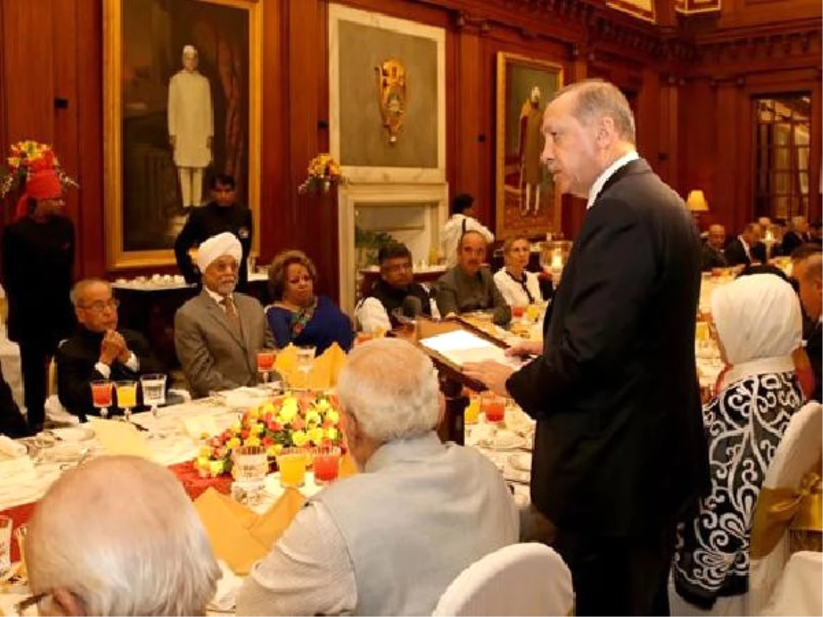 Erdoğan, Hindistan Cumhurbaşkanı Mukherjee ile Görüştü