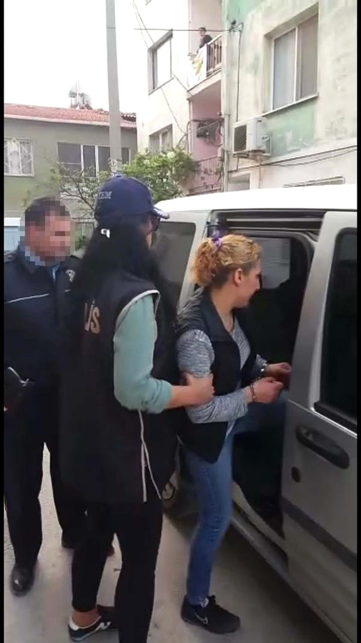 İzmir\'de 1 Mayıs Mitingi Öncesi Terör Operasyonu