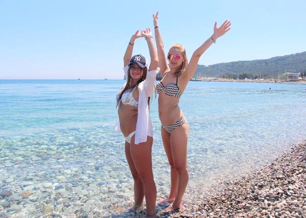 Kemer\'e Rus Turist Akını Başladı