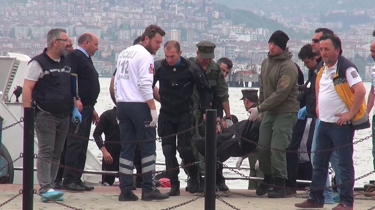 Körfez\'deki Tanker Yangınında Kayıp İşçinin Cesedine Ulaşıldı