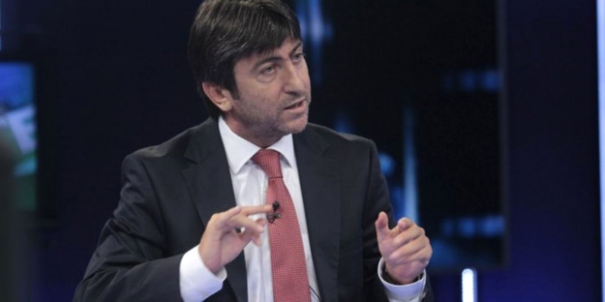 Rıdvan Dilmen\'den Penaltı ve Kırmızı Kart Yorumu