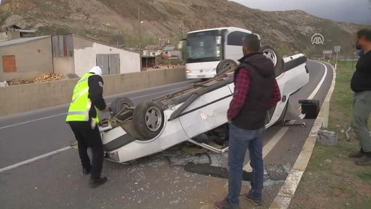 Takla Atan Otomobilden Yara Almadan Kurtuldu