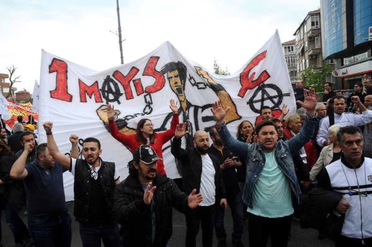 Taraftar Grupları 1 Mayıs Kutlamalarına Katıldı