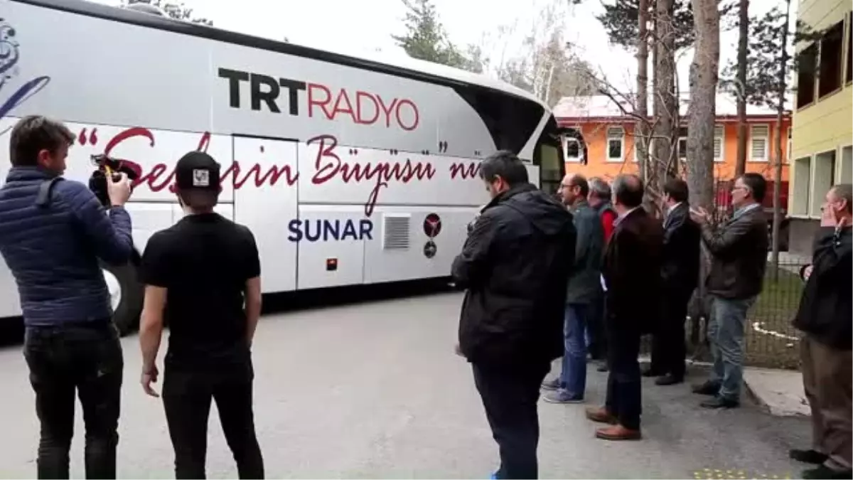 TRT Fm Otobüsü" Diyar Diyar Gezerek Rekora Koşuyor