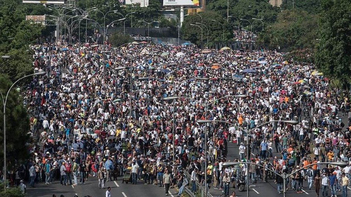 Venezuela\'da Asgari Ücret Yüzde 60 Artacak