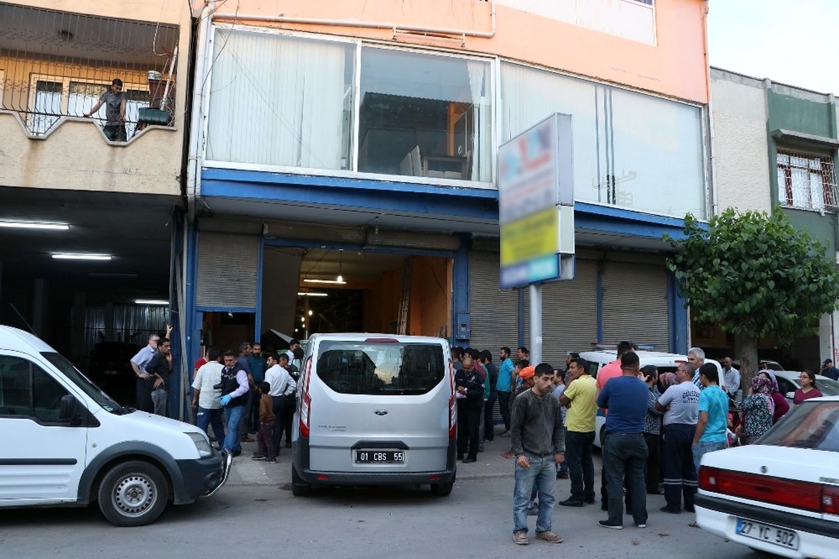 Yük Asansörüyle Duvar Arasına Sıkışan İşçi Öldü