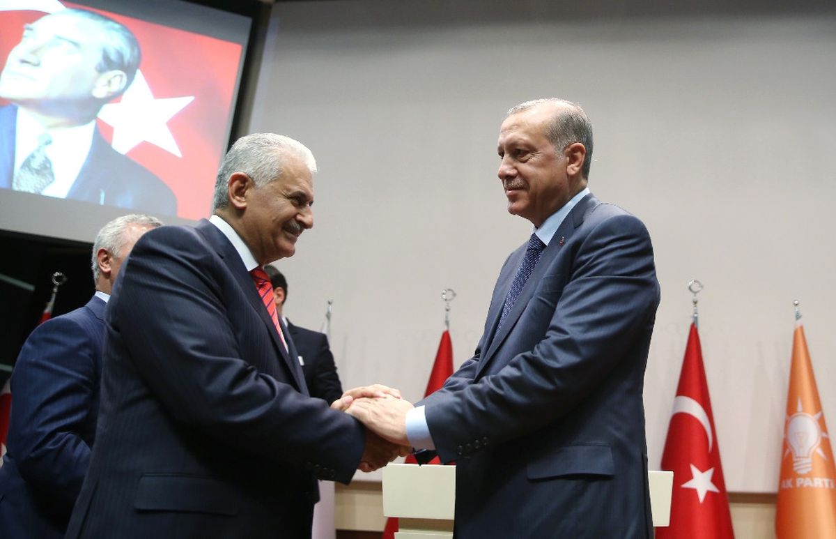 1,5 Saatlik Görüşmenin Ardından Külliye\'ye Geçtiler