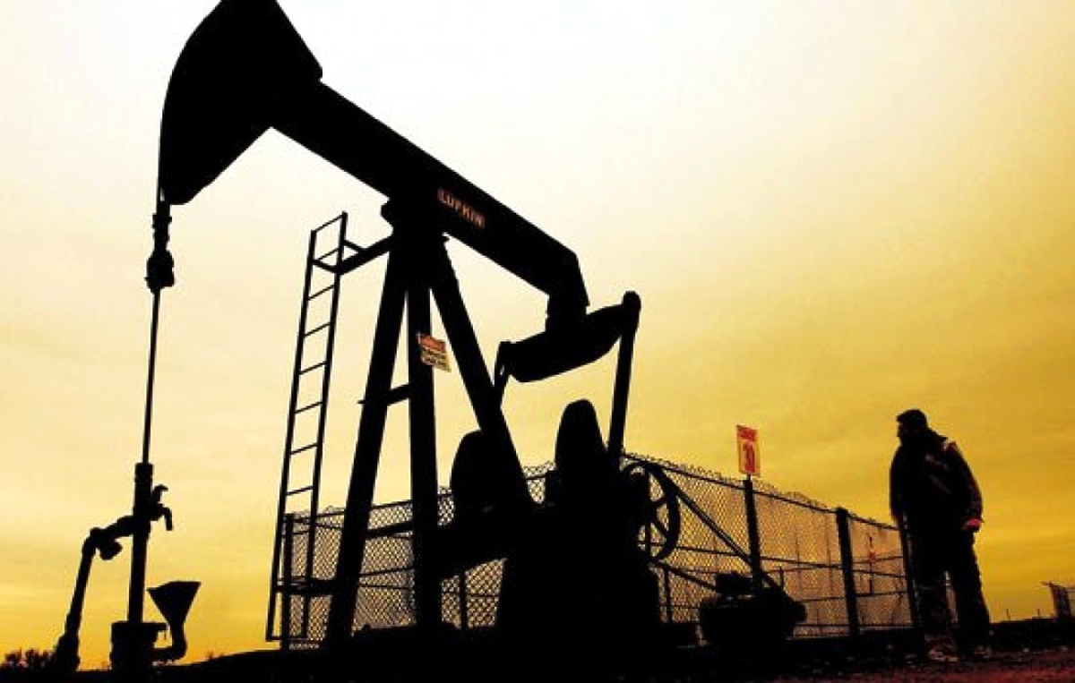 ABD\'nin En Büyük Petrol Rafinerisi Artık Suudilerin
