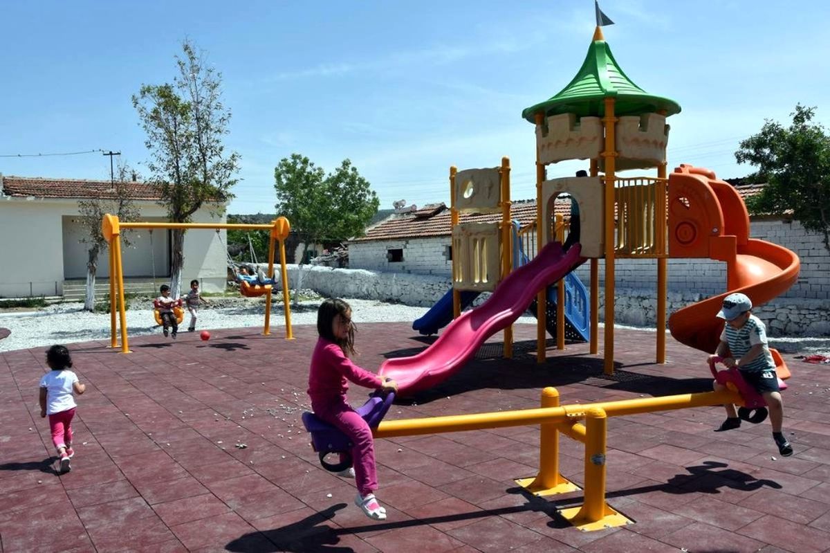 Aliağa\'daki Kalabak\'a Modern Park