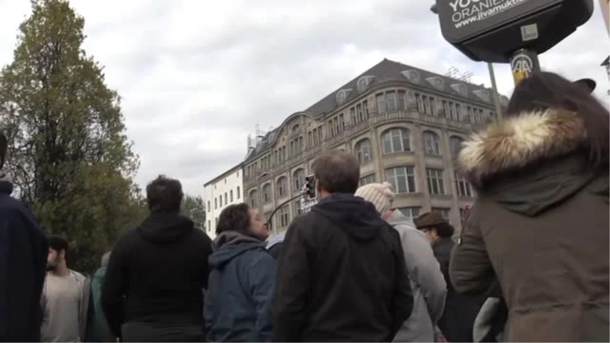 Almanya\'da 1 Mayıs Gösterilerinde Olaylar Çıktı