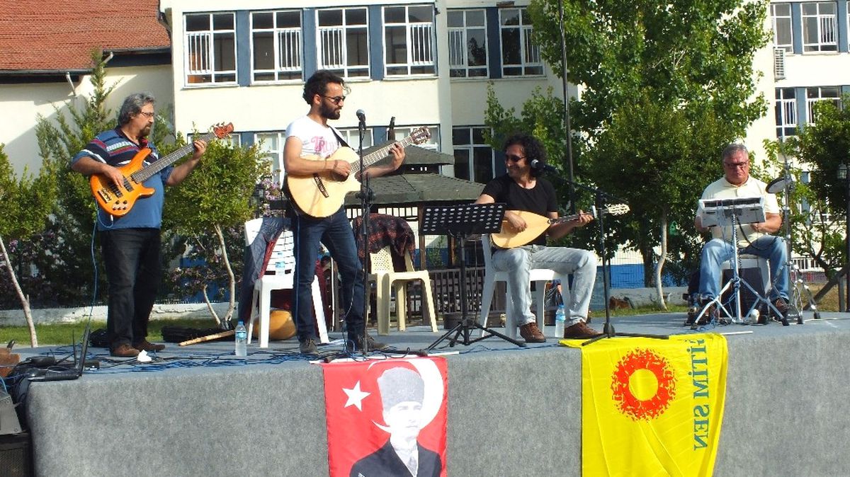 Anamur\'da 1 Mayıs Coşkuyla Kutlandı