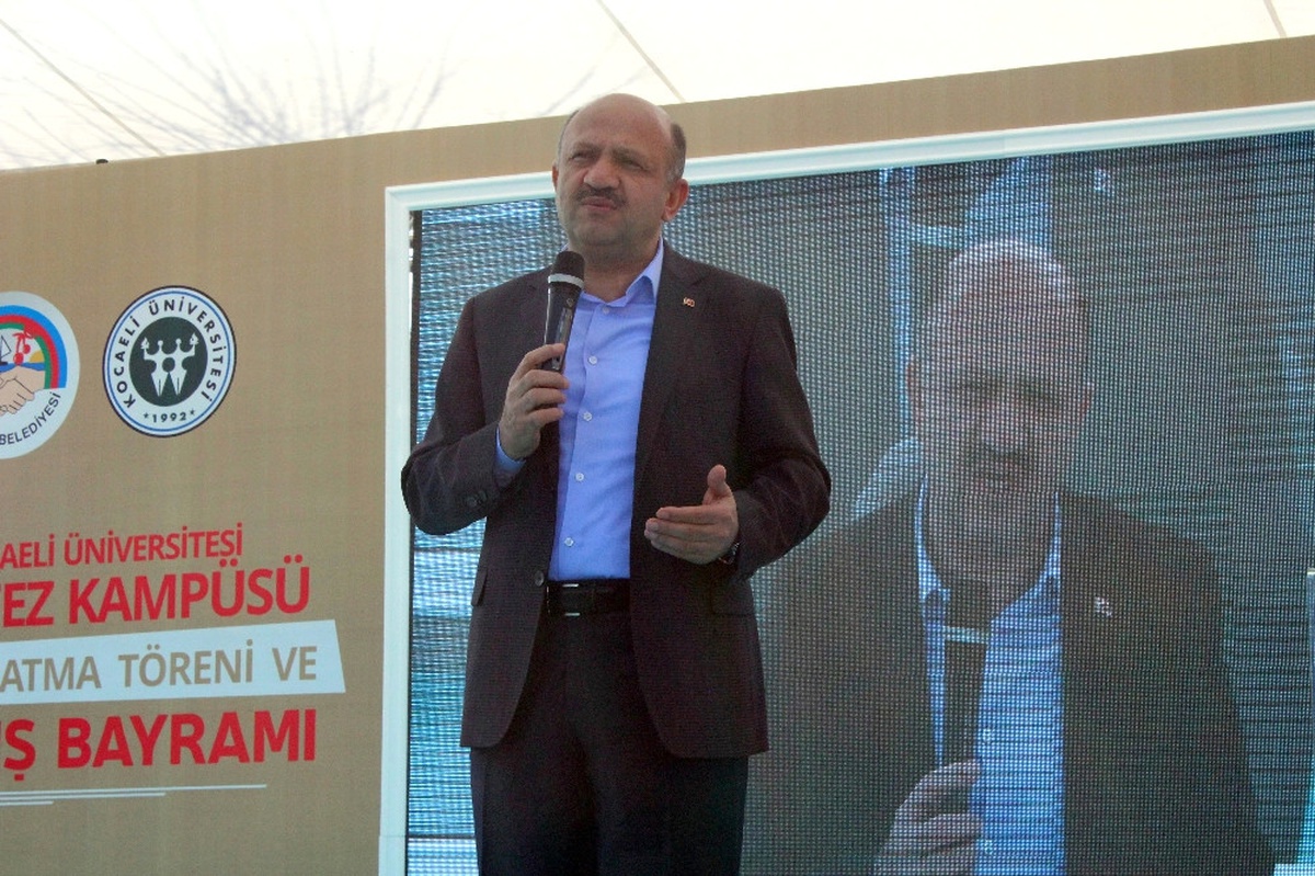 Bakan Işık: "Geleneksel Yöntemleri Kenara Atma Lüksümüz Yok"
