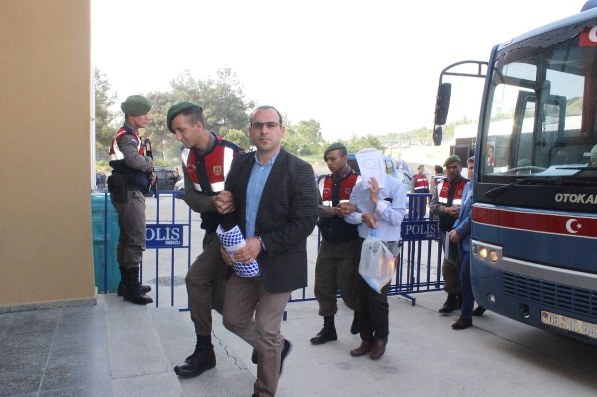 Denizli\'de 145 İş Adamının Fetö\'den Yargılandığı Dava Başladı