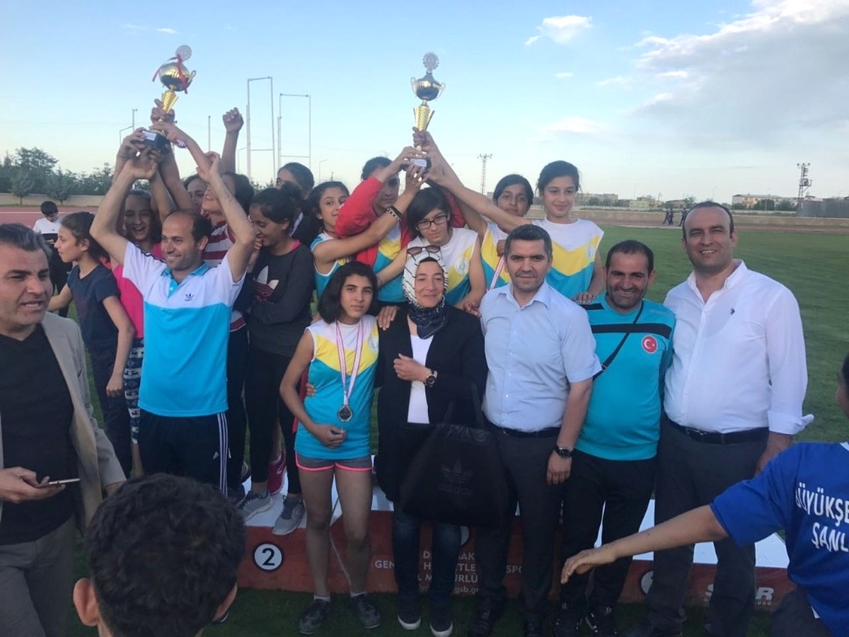 Diyarbakır\'da Atletizm Festivali Düzenlendi