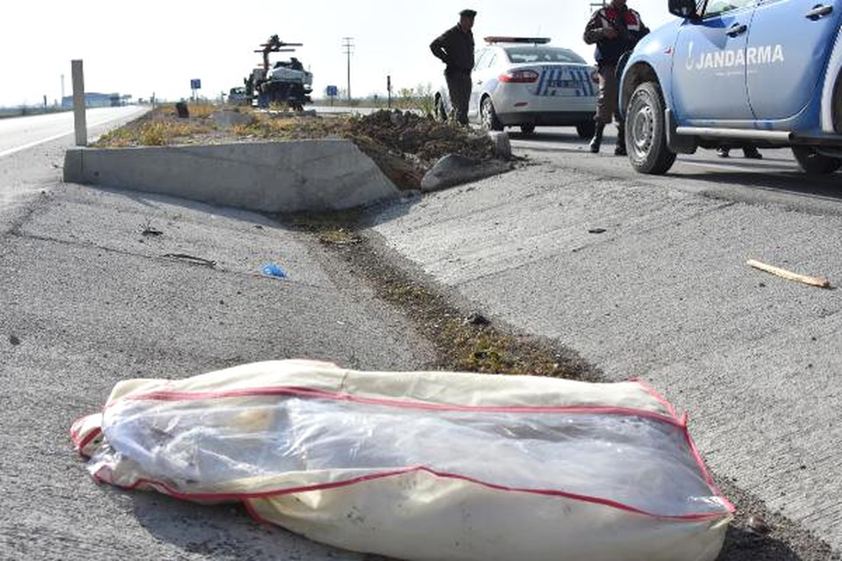 Düğün Hazırlığı Yapan Çifti Ölüm Ayırdı, Geriye Gelinlik Kaldı(2)