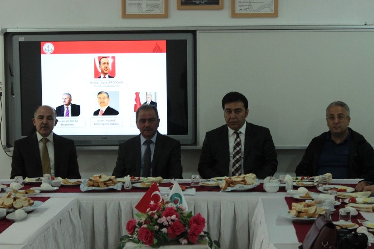 İl Milli Eğitim Müdürü Şevket Karadeniz: "Devlet Okulları Kırşehir Genelinde Özel Okullara Oranla...