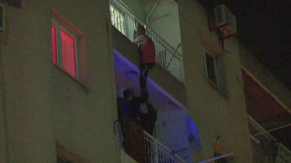 İntihar Etmek İsteyen Kadını Polis Kurtardı (Yeniden)