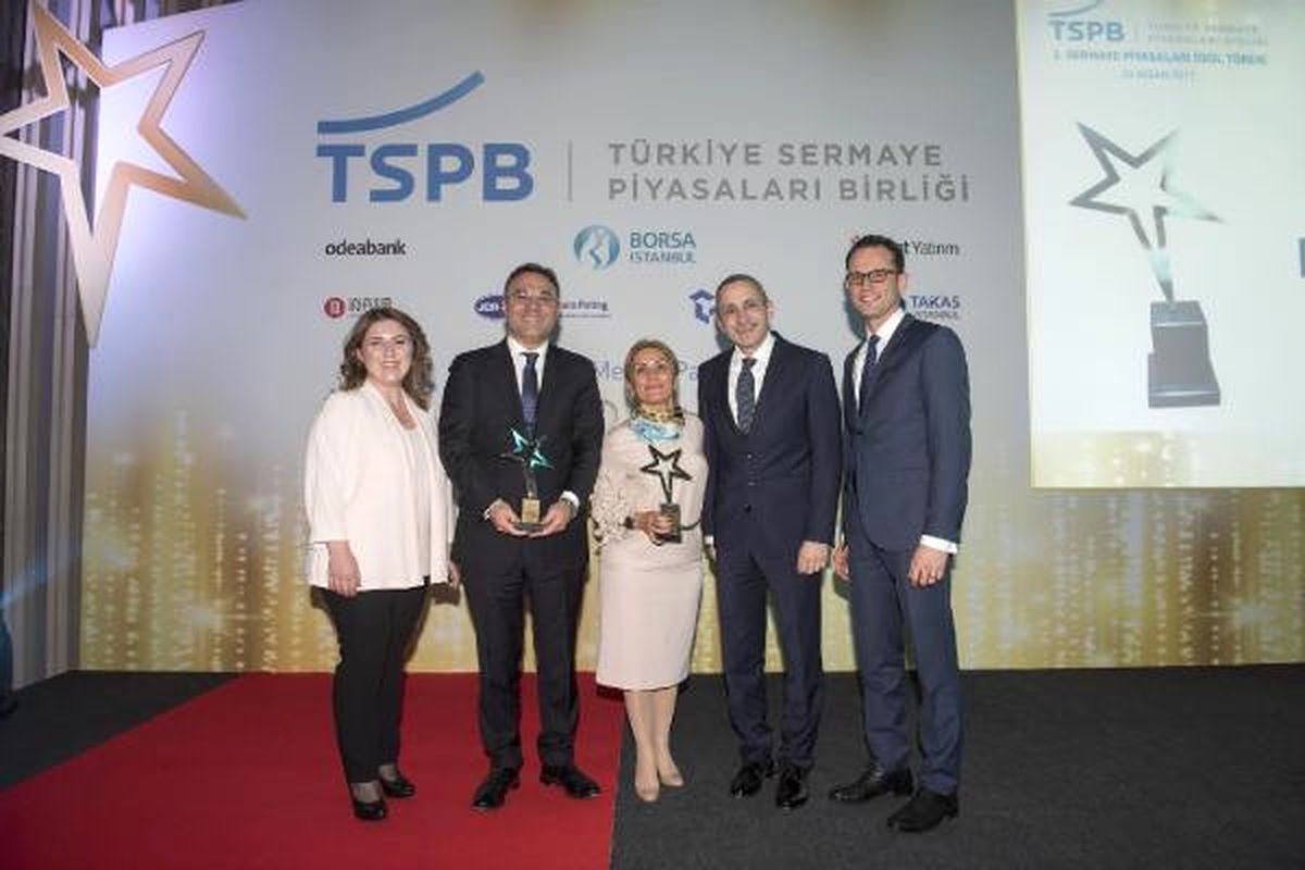 İş Portföy\'e Türkiye Sermaye Piyasaları Birliği\'nden İki Ödül