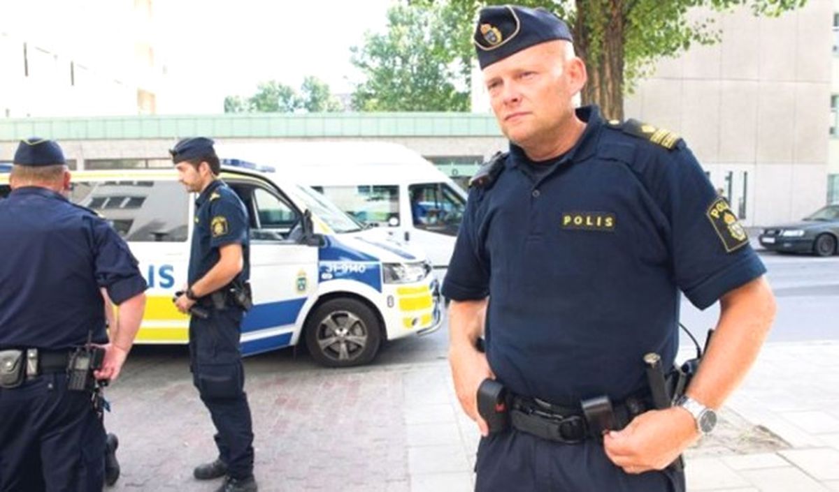 İsveç Sınırdaki Kimlik Kontrollerini Kaldırma Kararı Aldı